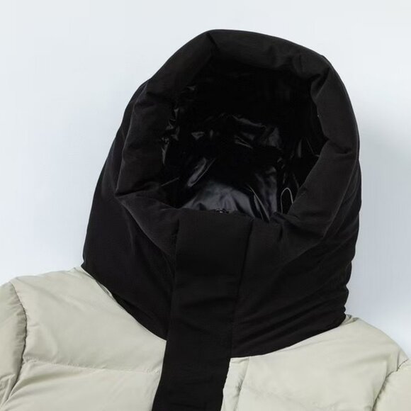 Moncler Color-Block Hooded Down Jacket | Light Gray & Black Puffer Coat - Picture 3 of 9